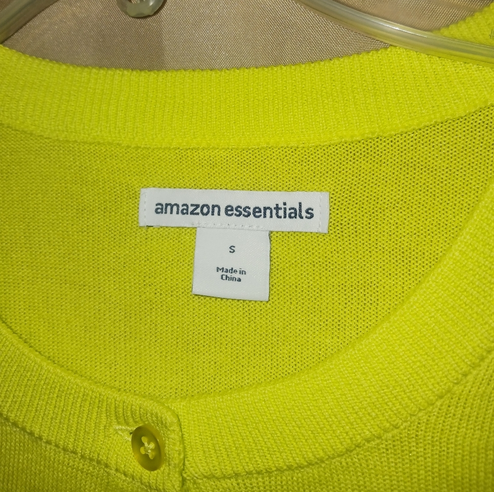 Cardigan/Sweater Women's - Picture 2 of 5